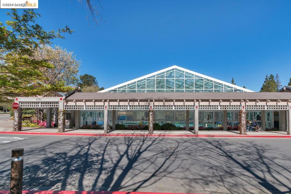 3446 Rossmoor Pkwy # 2