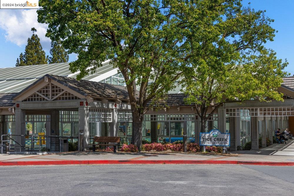 3446 Rossmoor Pkwy # 2