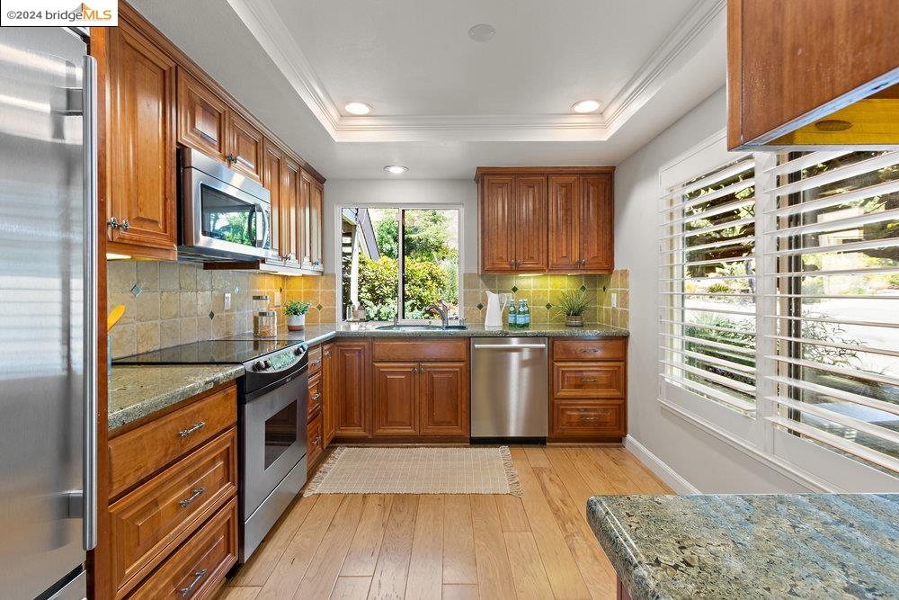 3446 Rossmoor Pkwy # 2