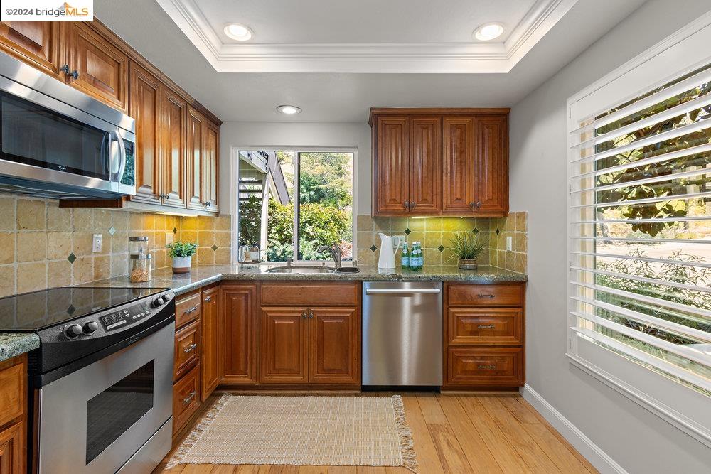 3446 Rossmoor Pkwy # 2