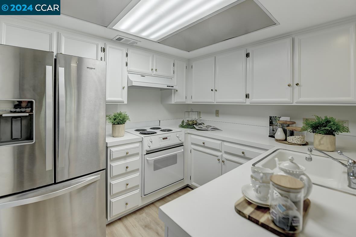 1621 Ptarmigan Dr # 8C