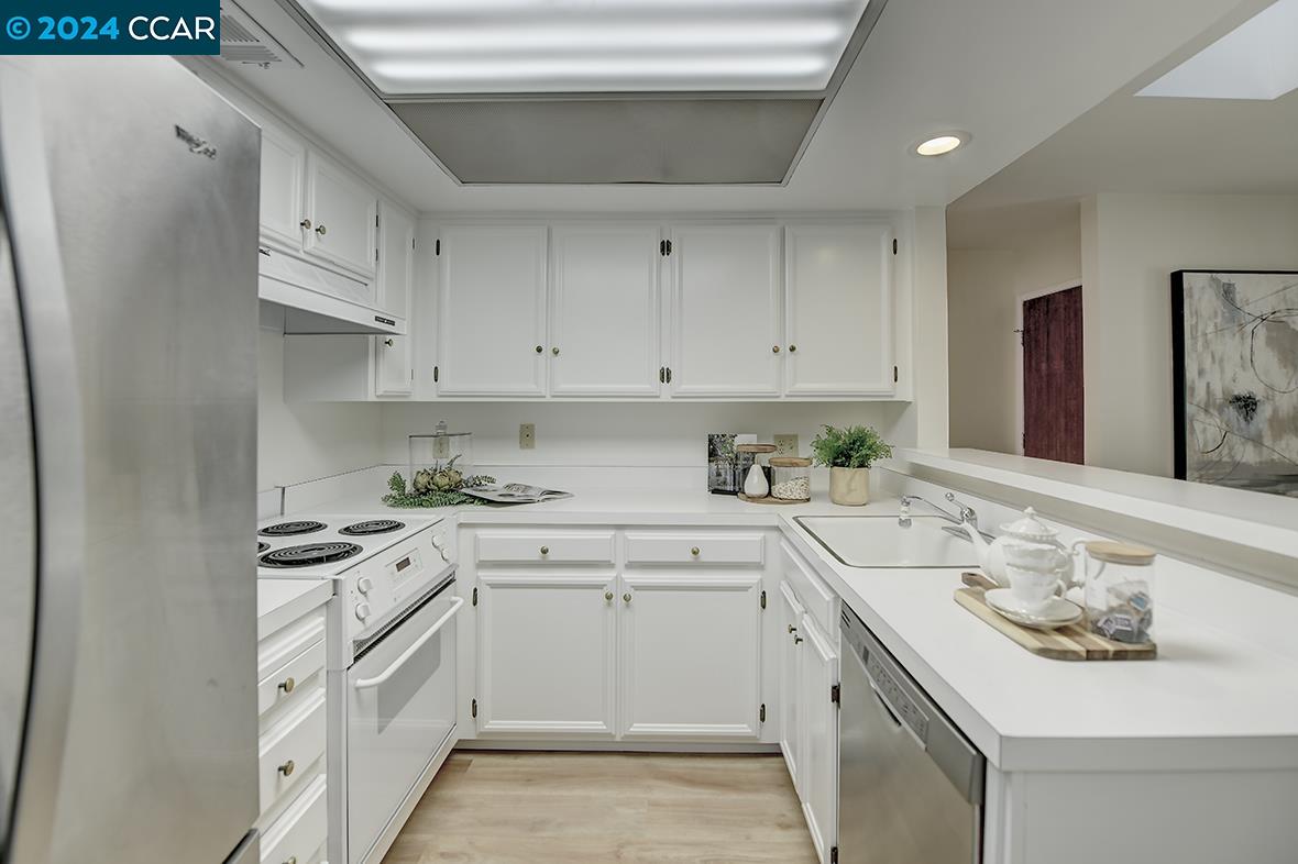 1621 Ptarmigan Dr # 8C