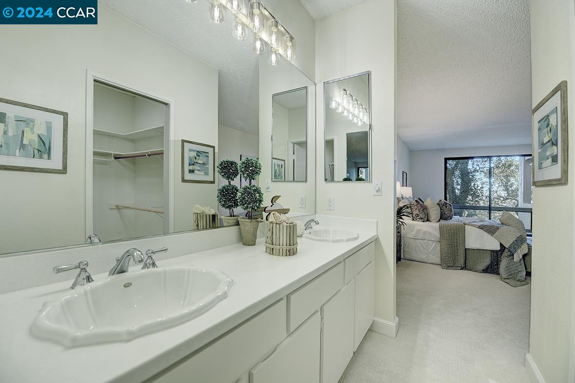 1752 Stanley Dollar Dr # 2A