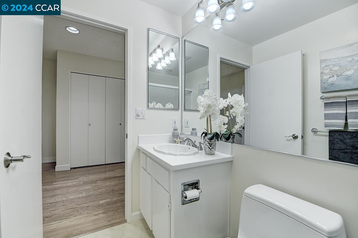 1752 Stanley Dollar Dr # 2A