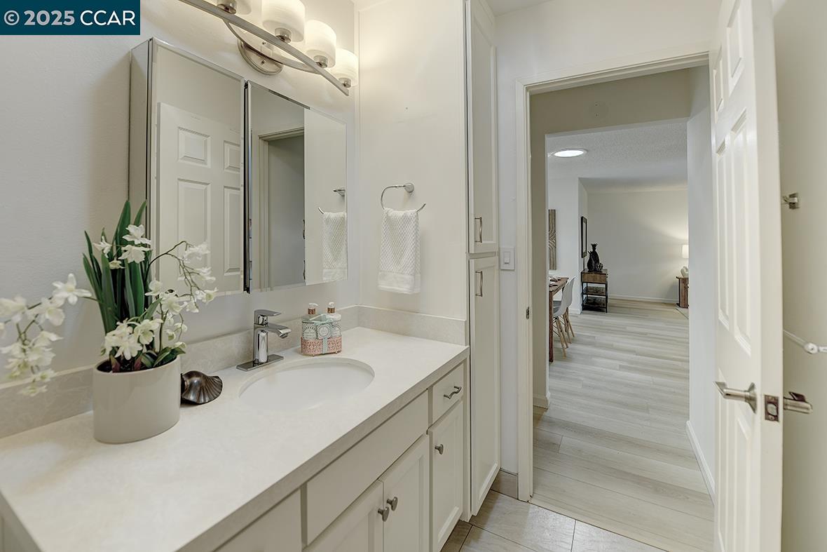 1225 Skycrest Dr # 2