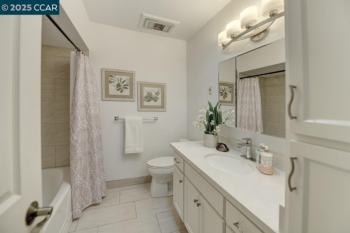 1225 Skycrest Dr # 2