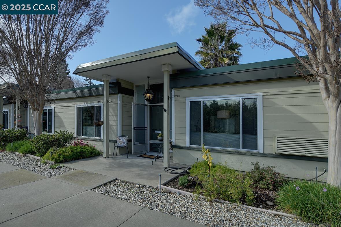 1225 Skycrest Dr # 2