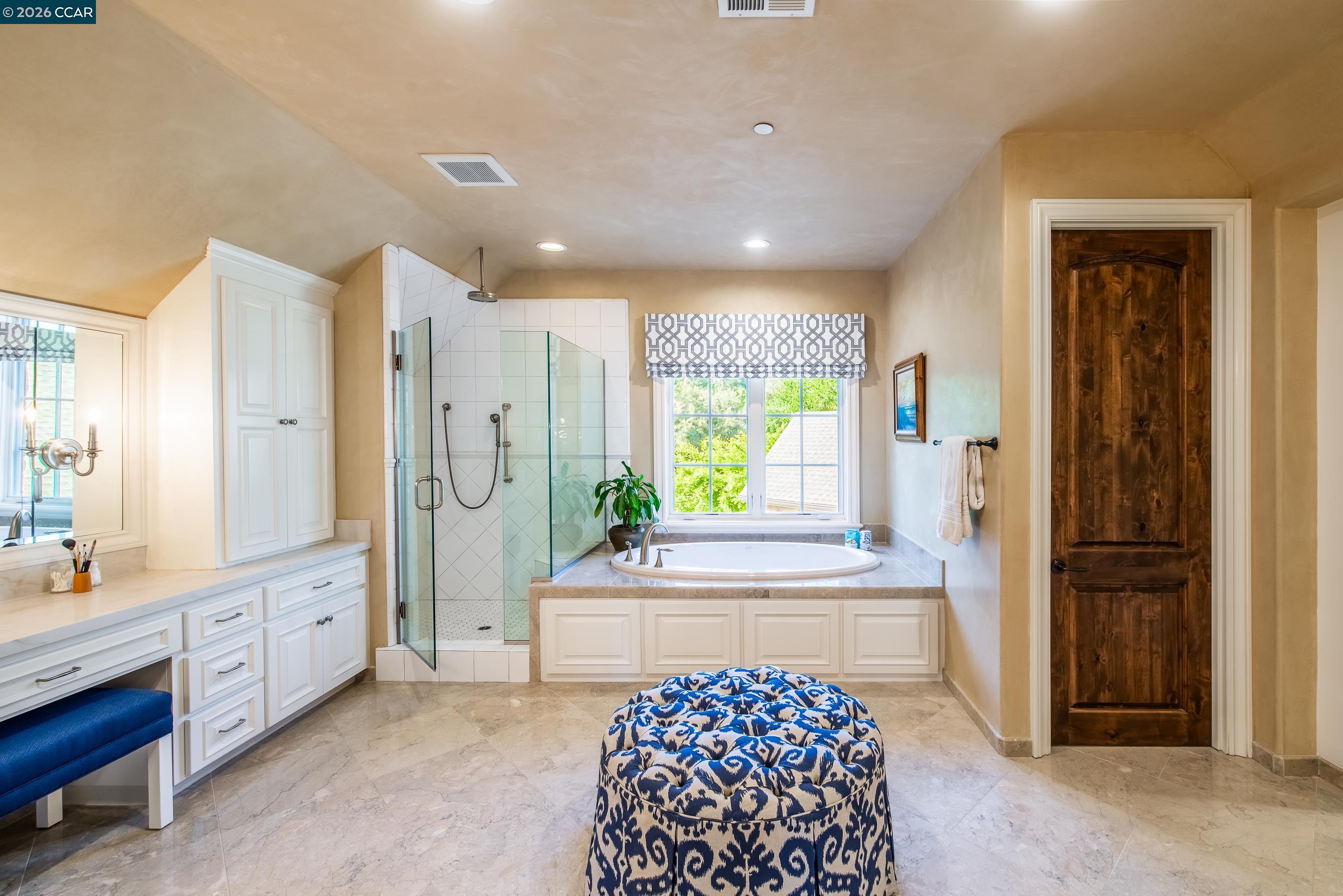 53 Hidden Oaks Dr.
