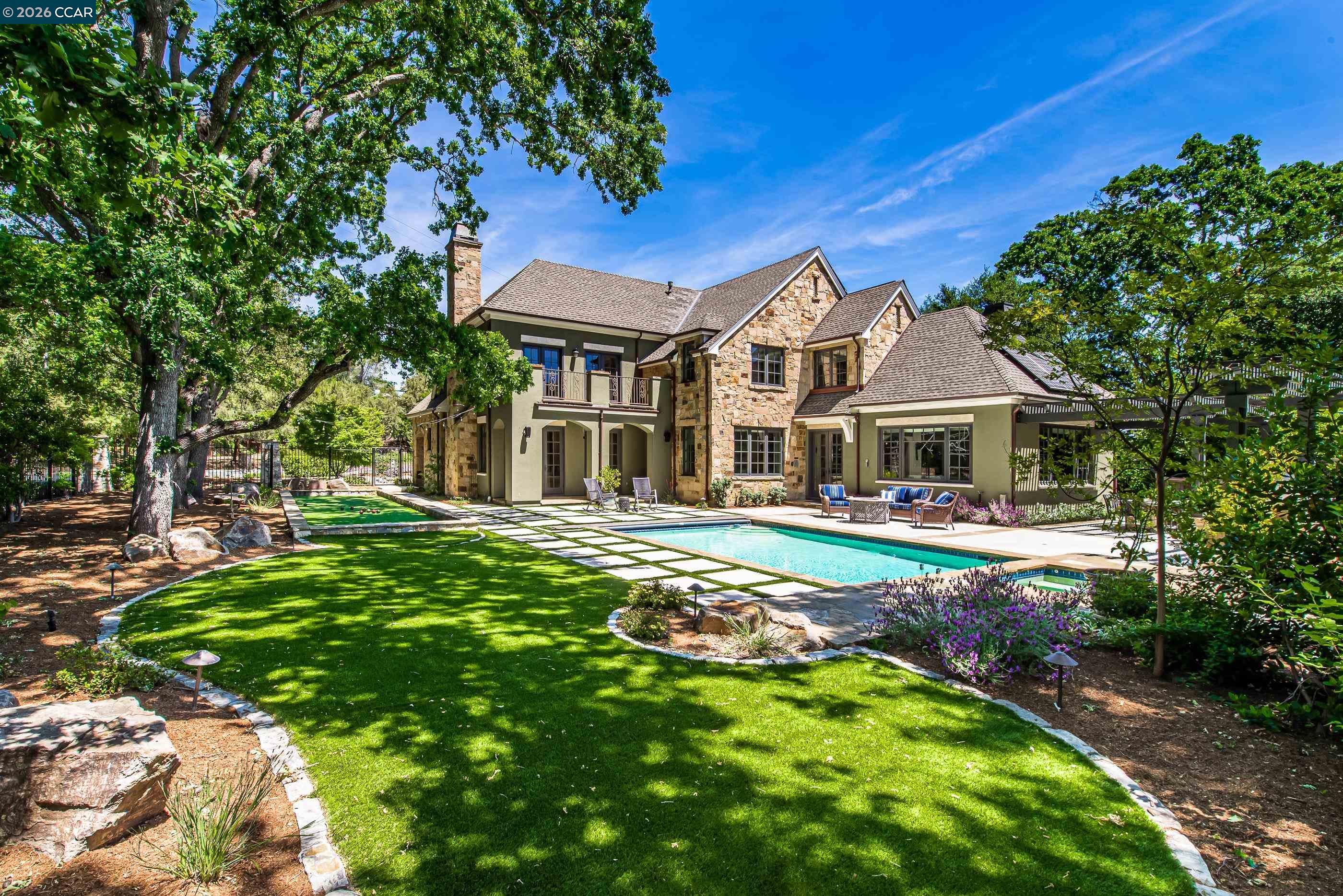 53 Hidden Oaks Dr.