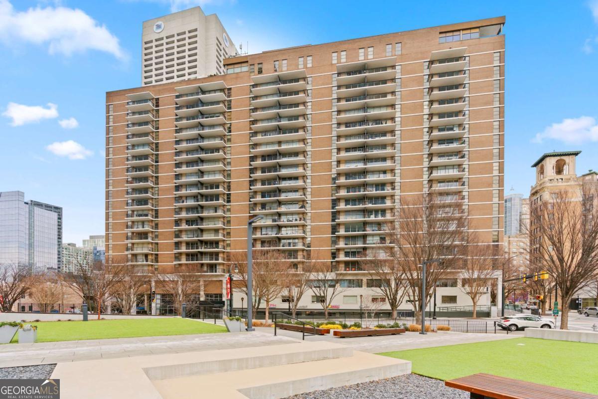 620 Peachtree Street NE # 1406