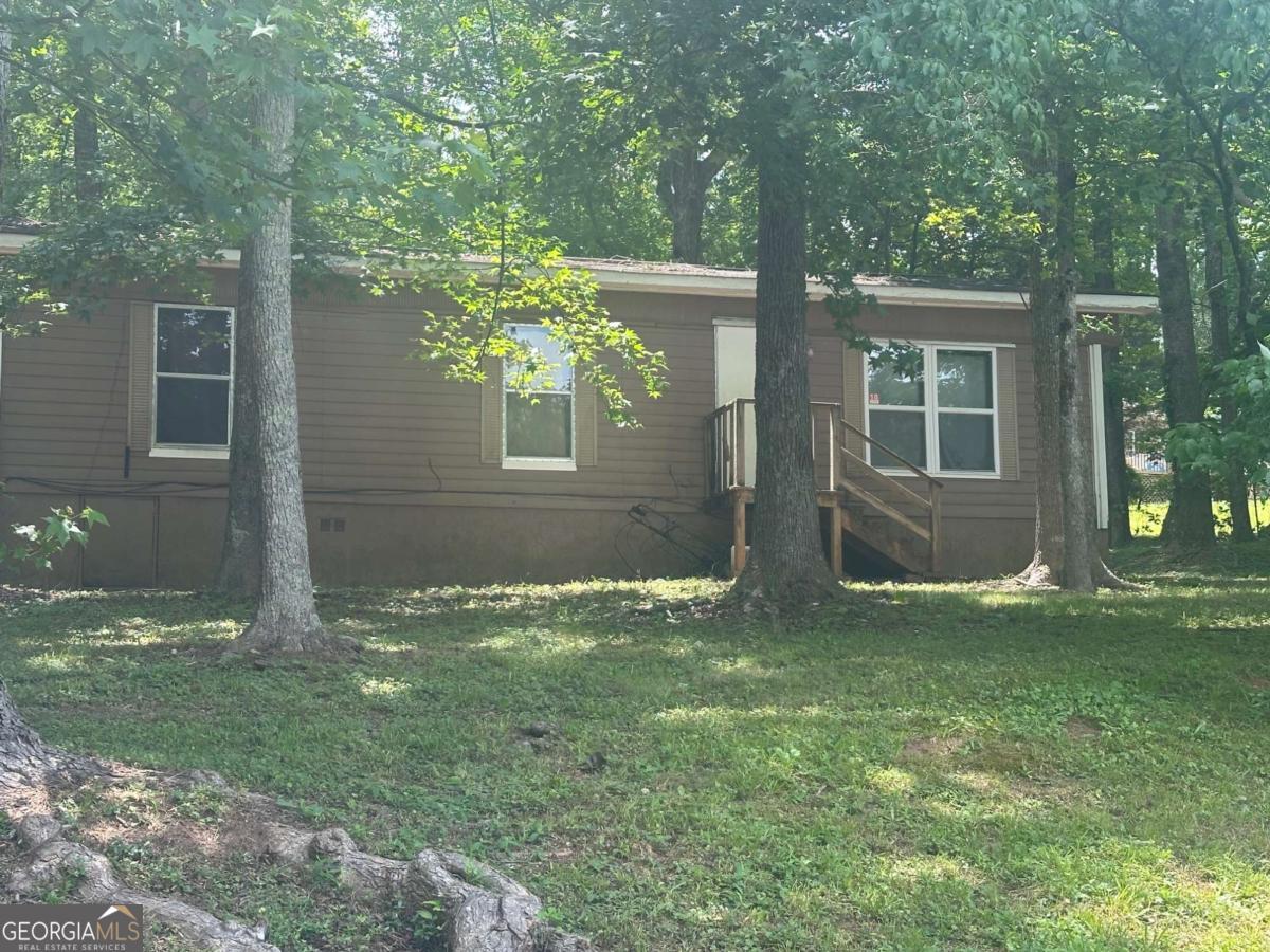 125 Sandy Springs Drive