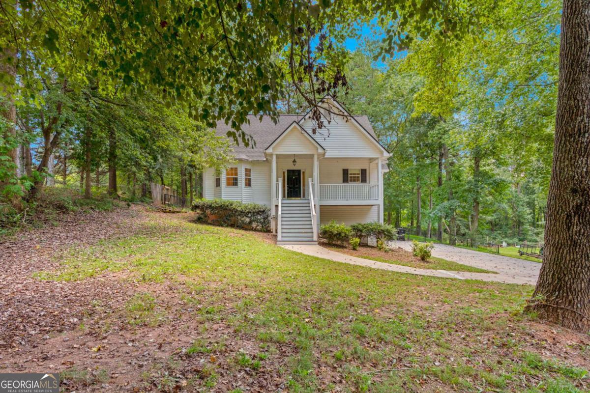 110 Lost Lake Trail
