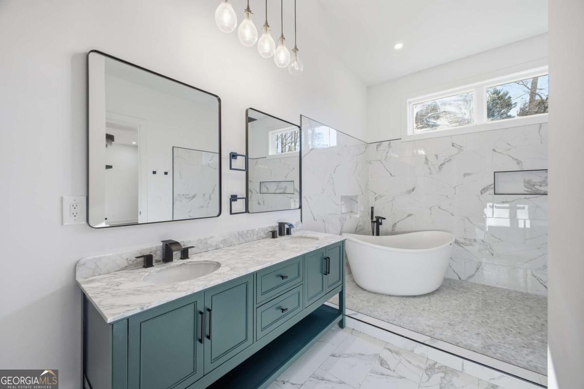 6465 Yacht Club Road