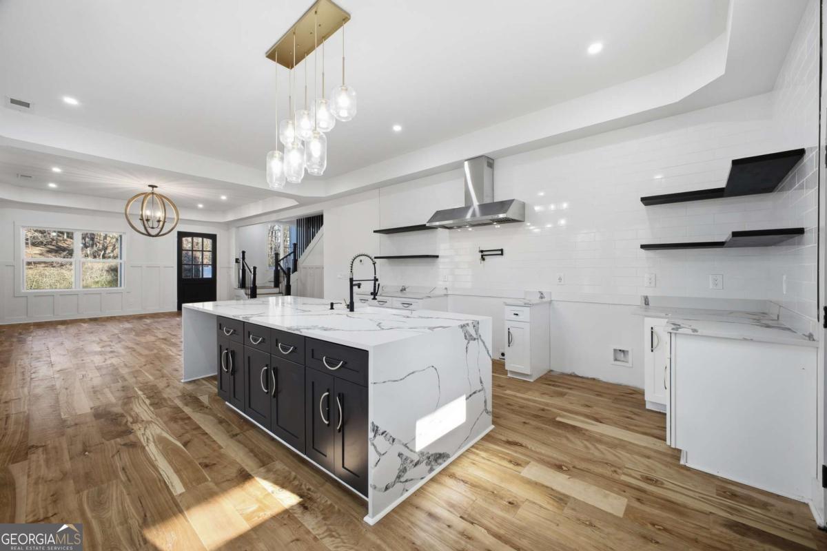 6465 Yacht Club Road