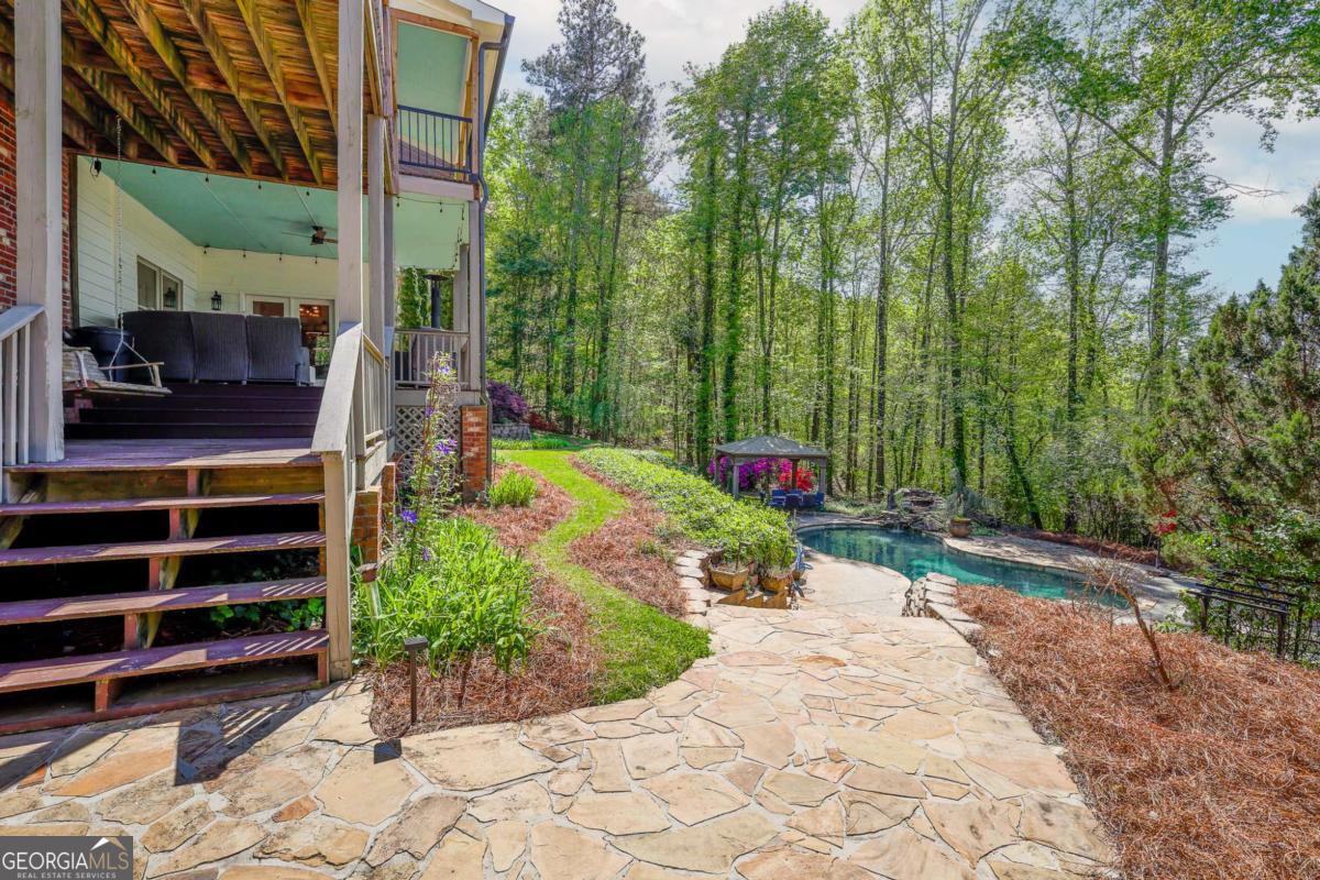 6795 Dawg Ridge