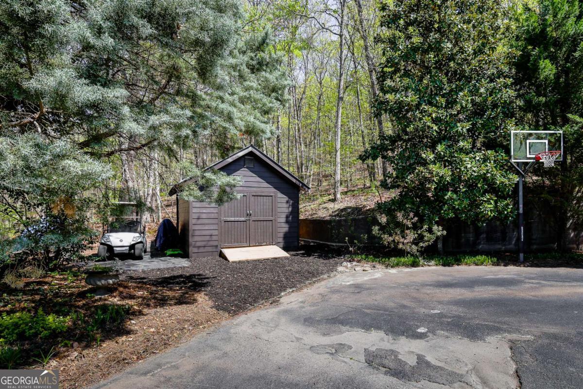 6795 Dawg Ridge