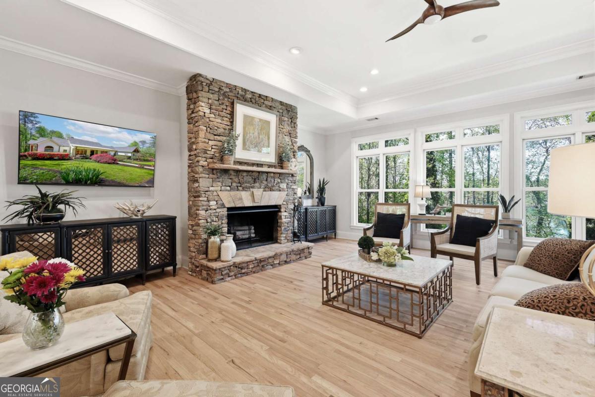 6795 Dawg Ridge