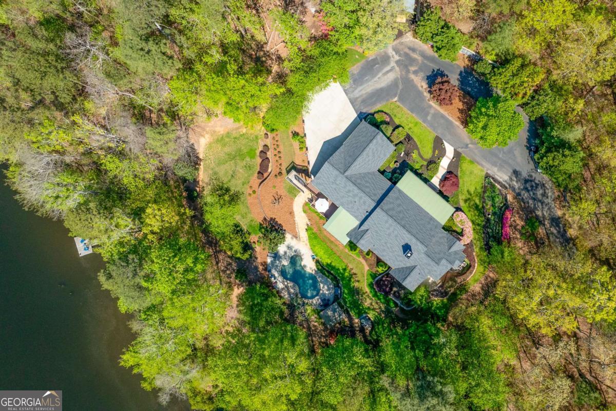 6795 Dawg Ridge