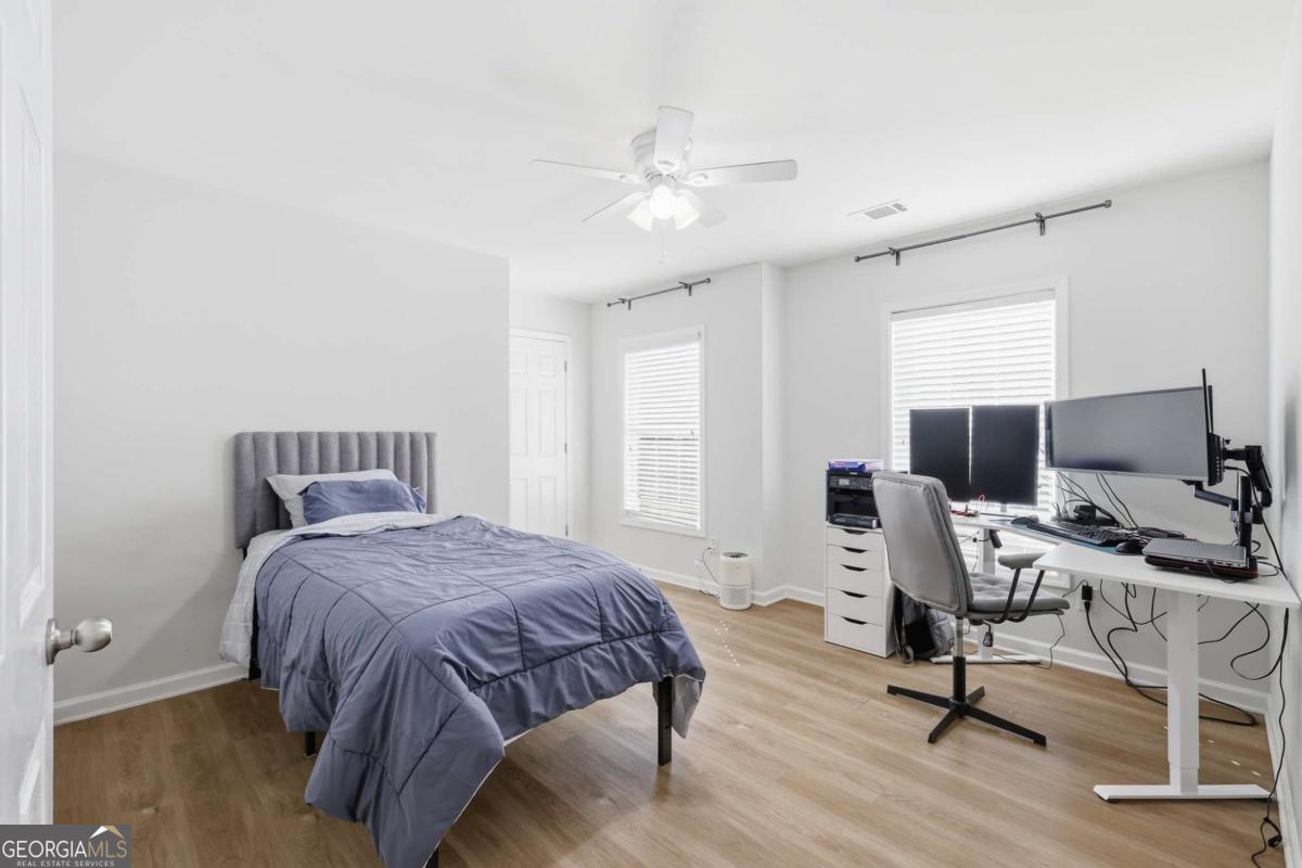 2252 Jasmine Glenn Drive