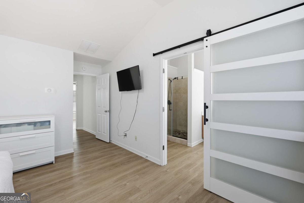 2252 Jasmine Glenn Drive