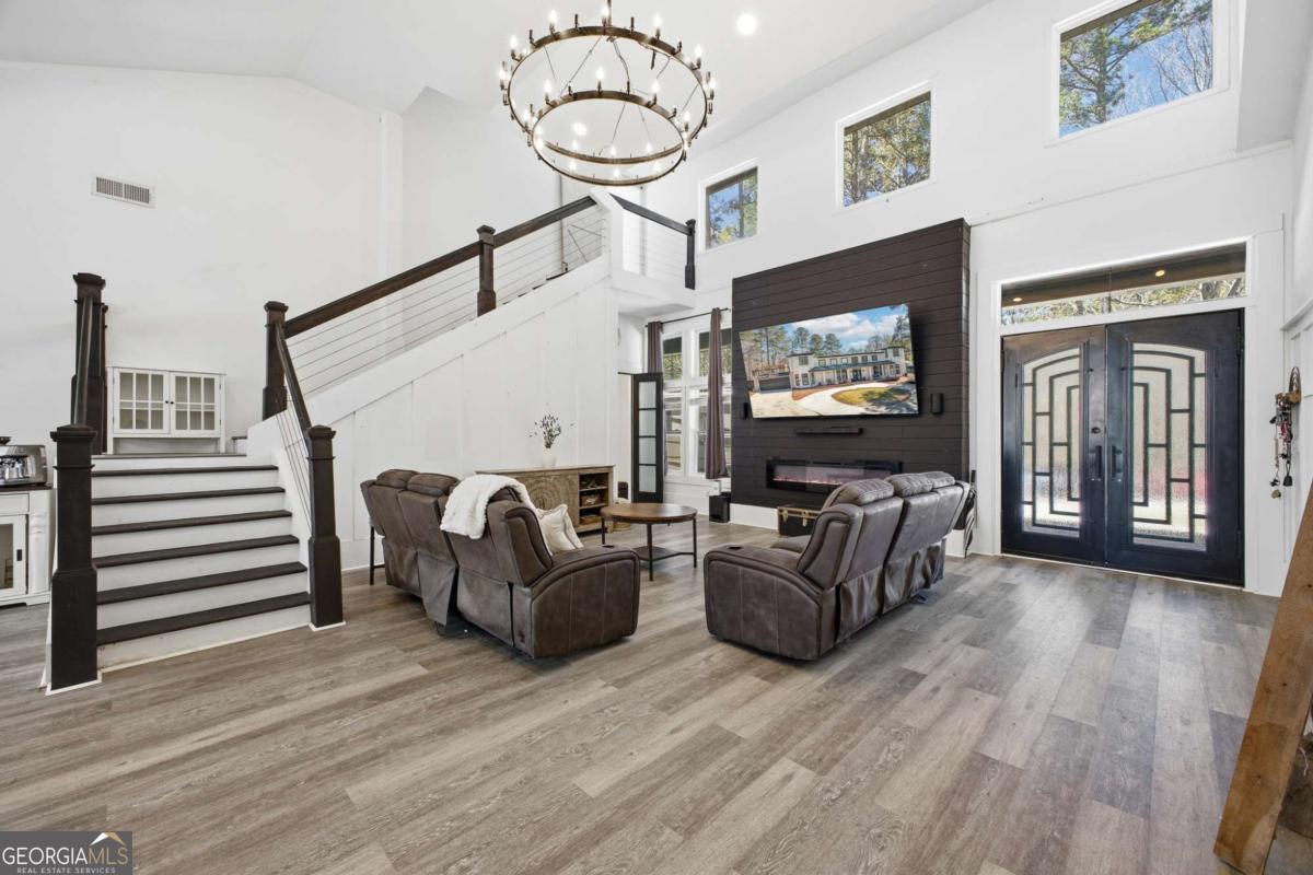 6409 Snelling Mill Road