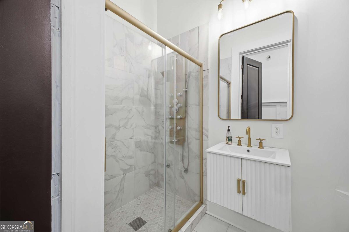 6409 Snelling Mill Road