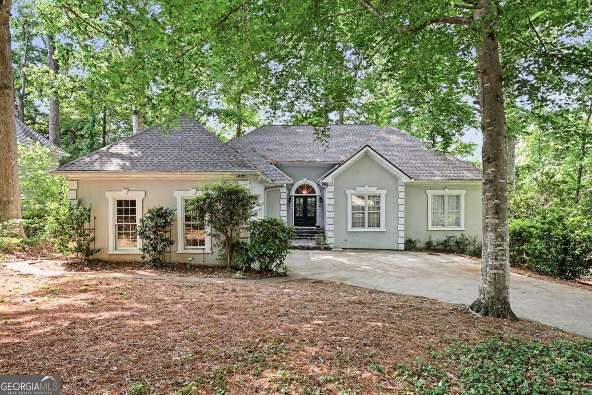 330 Hughes Branch Close