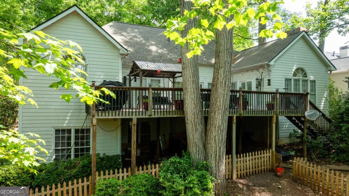 330 Hughes Branch Close
