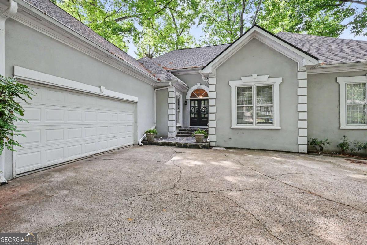 330 Hughes Branch Close