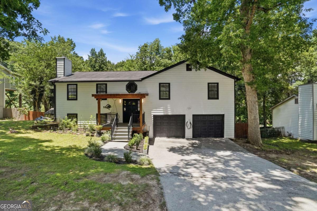 242 Muddy River Road