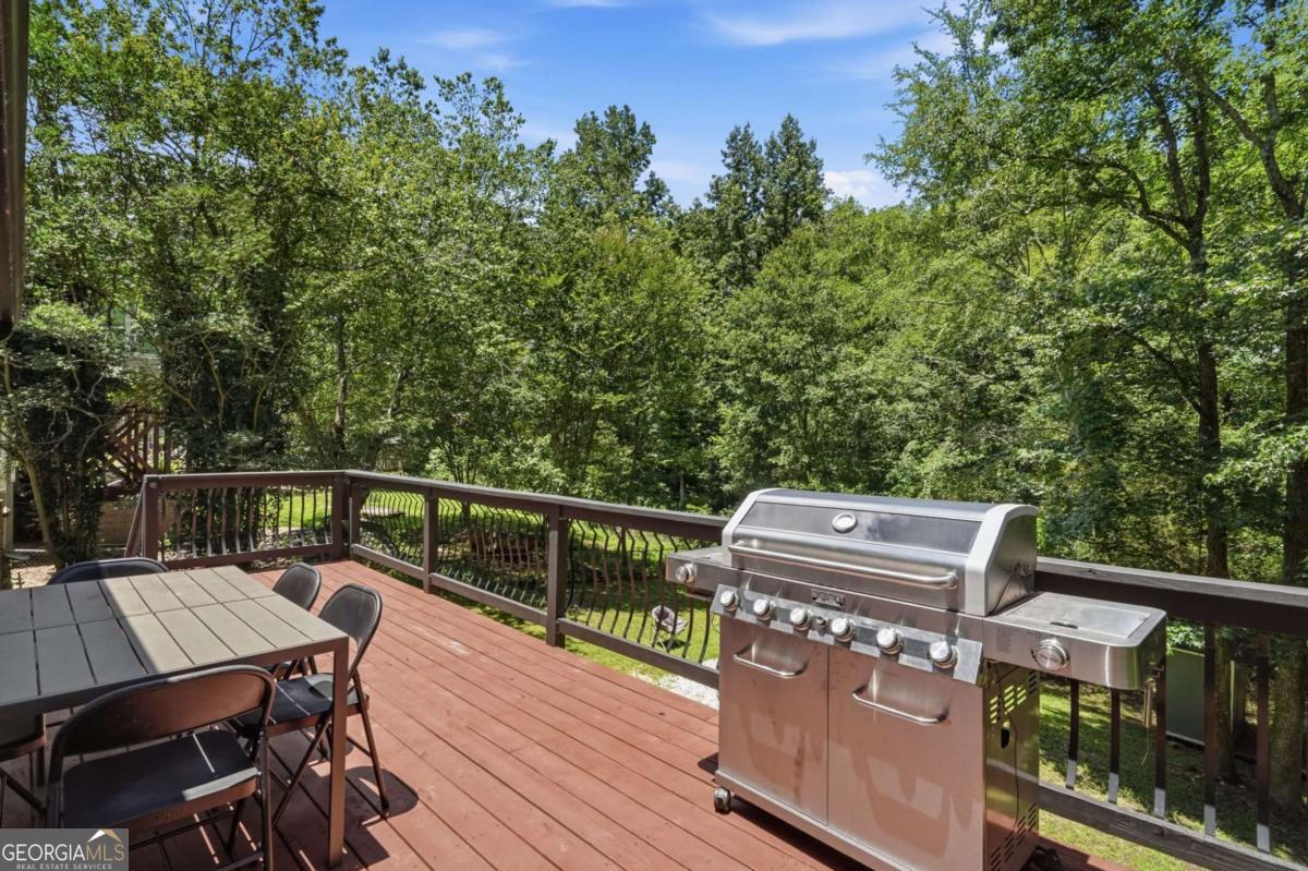242 Muddy River Road