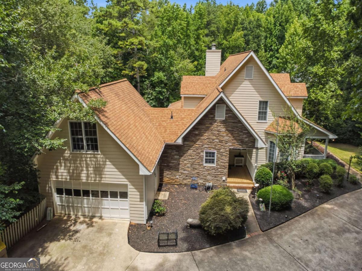 1220 Peachtree Road
