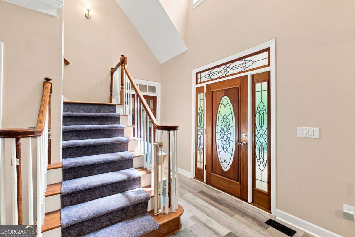 1220 Peachtree Road