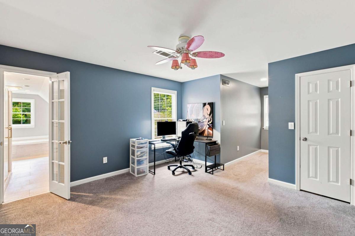 1220 Peachtree Road