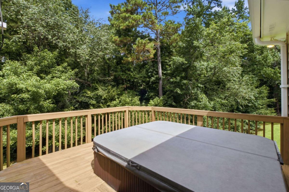 1220 Peachtree Road