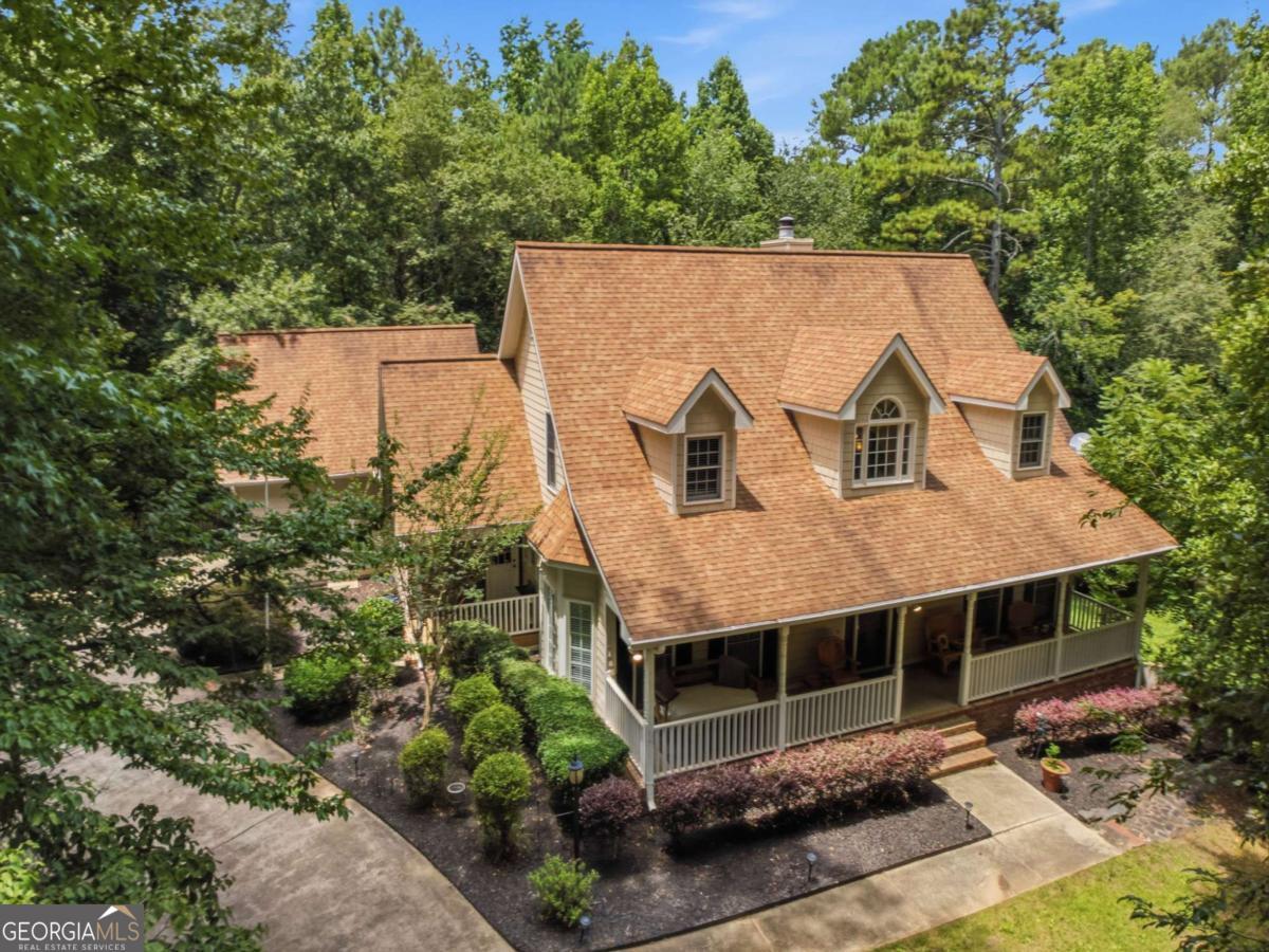1220 Peachtree Road