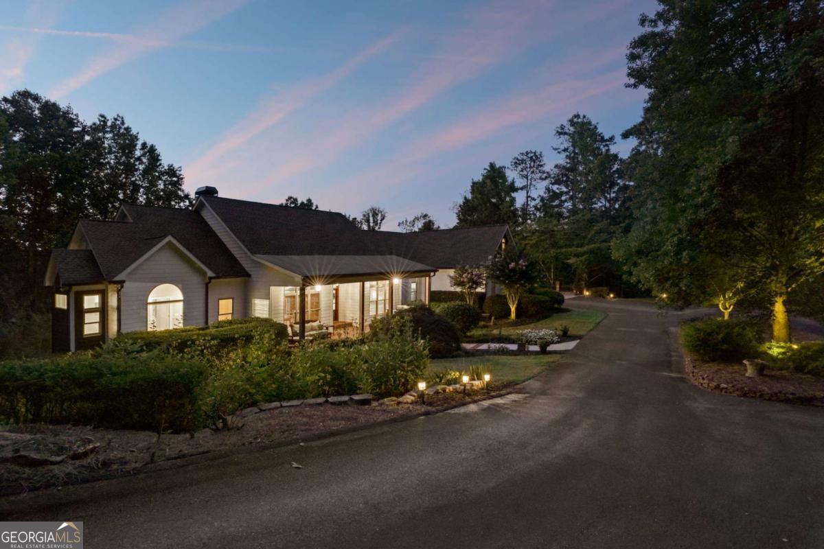 6795 Dawg Ridge
