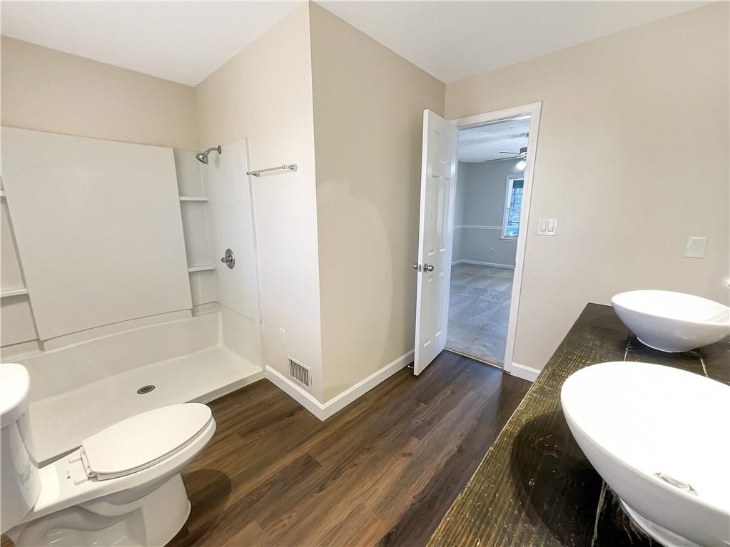 1 Sweetwater Parkway