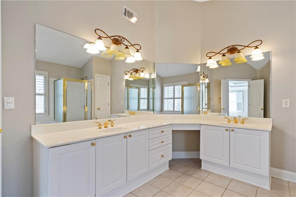 1315 Mountain Ivey Court