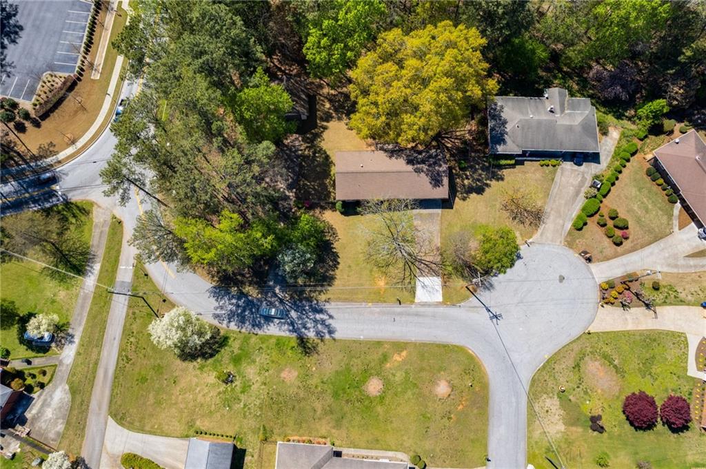 5746 Woodland Drive