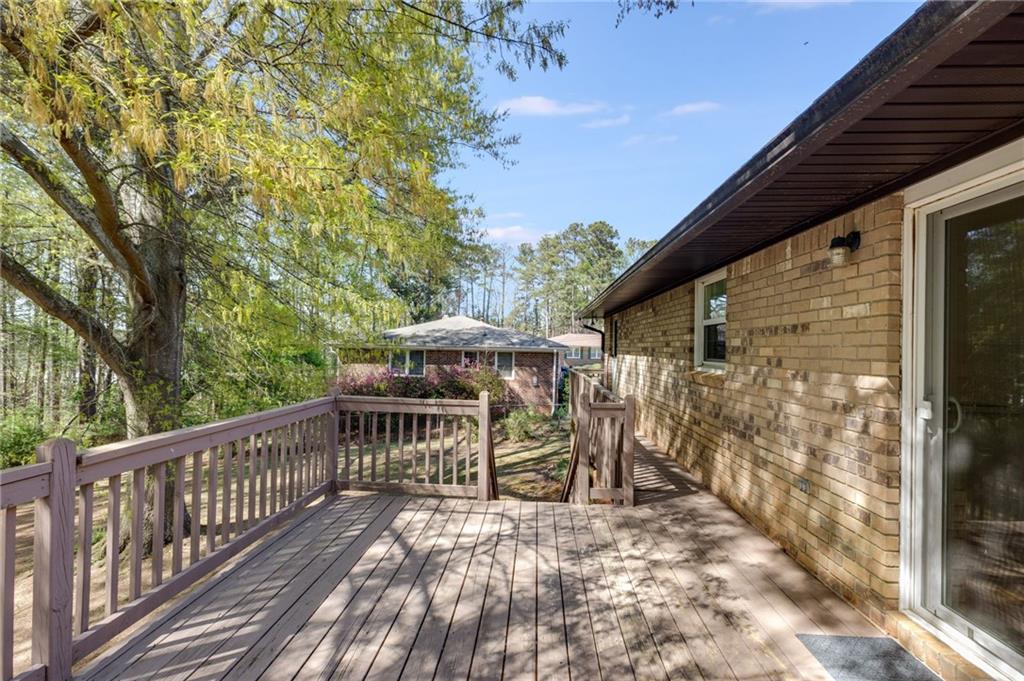 5746 Woodland Drive