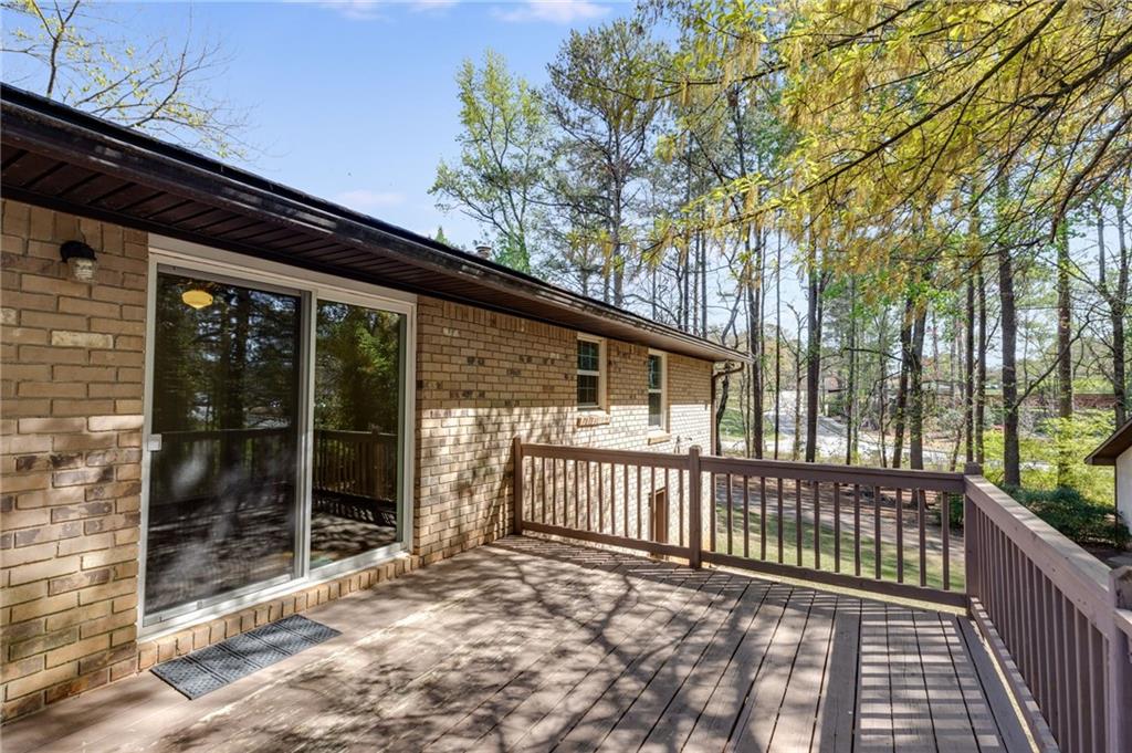 5746 Woodland Drive