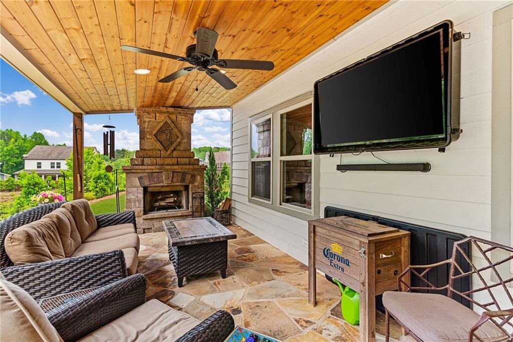 3475 Summerdale Walk