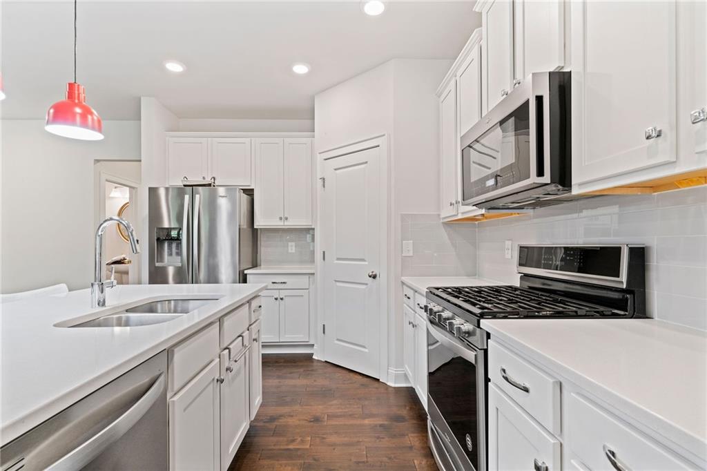 3475 Summerdale Walk