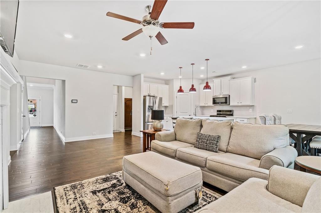 3475 Summerdale Walk