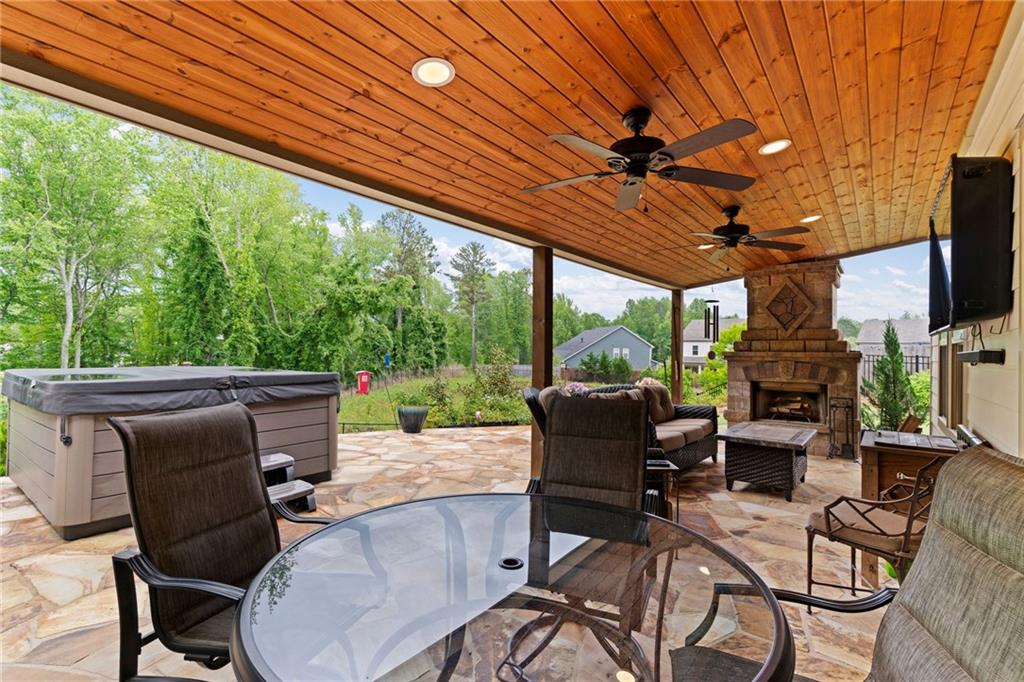 3475 Summerdale Walk