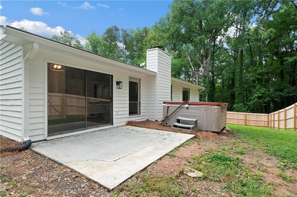 10 Saratoga Drive