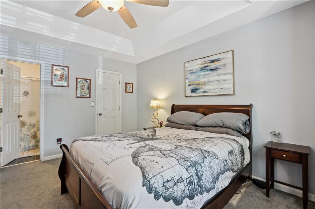 507 Mcgill Park Avenue NE