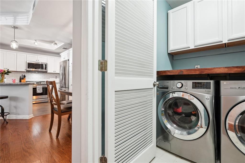 507 Mcgill Park Avenue NE