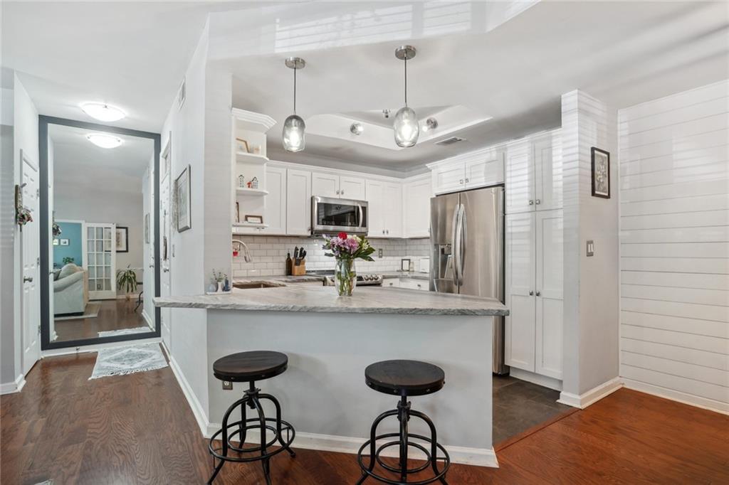 507 Mcgill Park Avenue NE